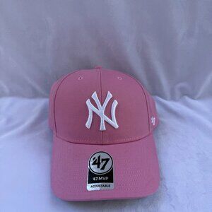 Brand MLB New York Yankees MVP adjustable snapback cap in a rose/pink NWT